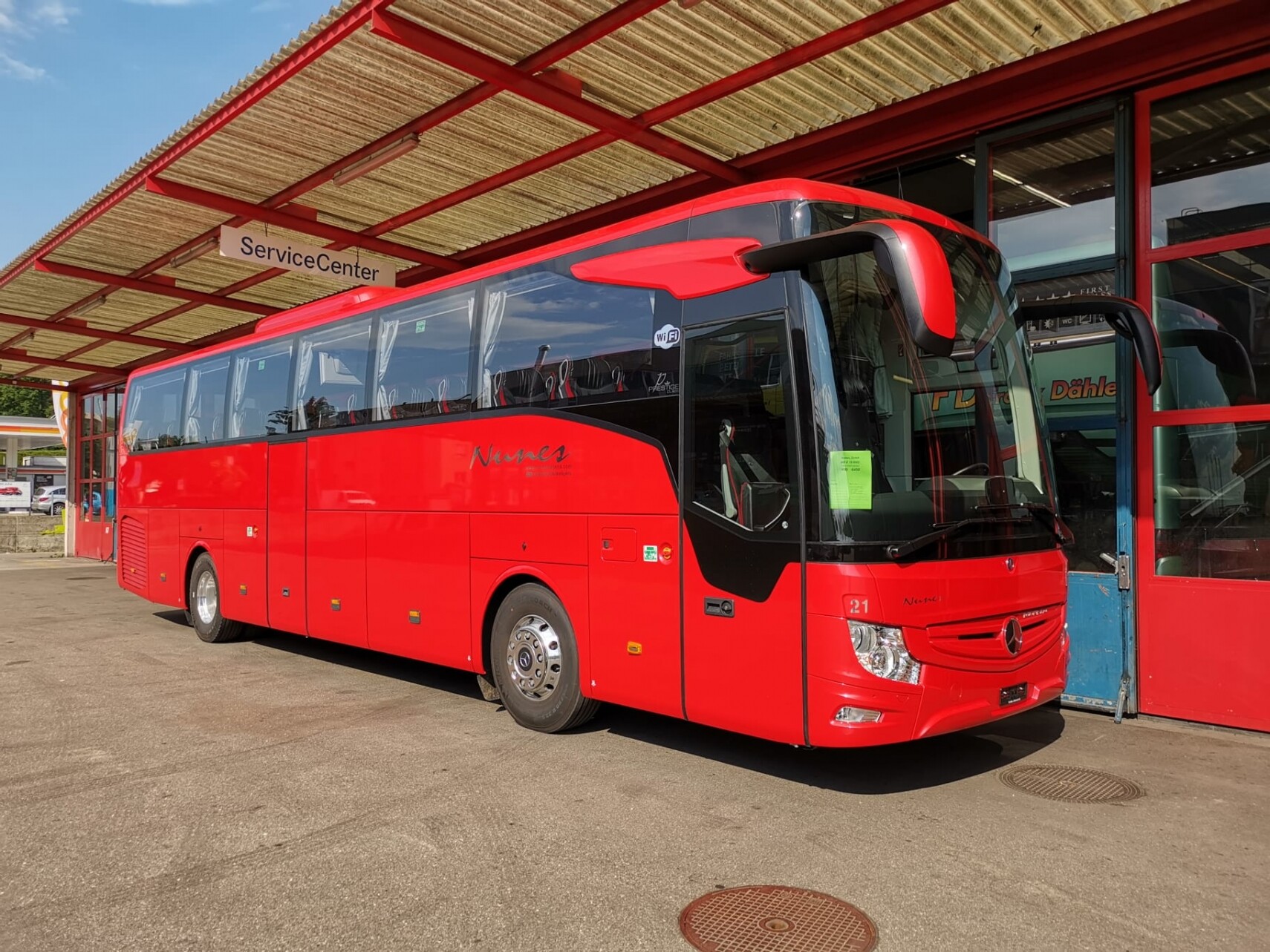 Mercedes Tourismo